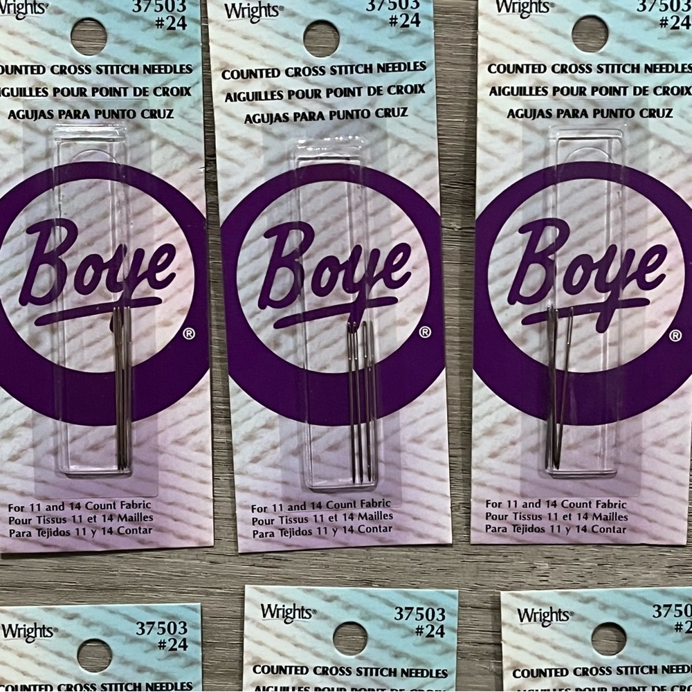 NWT Boye Set of Counted Cross Stitch Needles #24 with Magnetic Needle Case - Picture 5 of 16